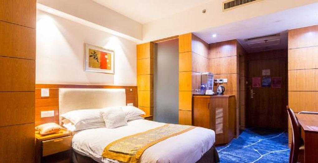 Gloria Plaza Hotel Kangqiao Xangai Exterior foto